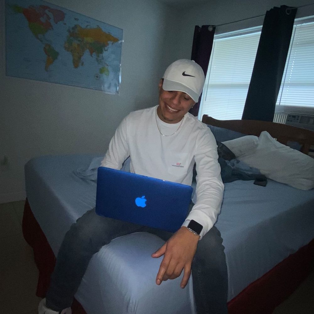 Meet your Posher, Tony